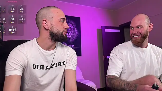 دردشة FireBeard_ الجنسية المباشرة