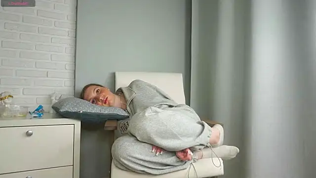 دردشة Nayeomy الجنسية المباشرة