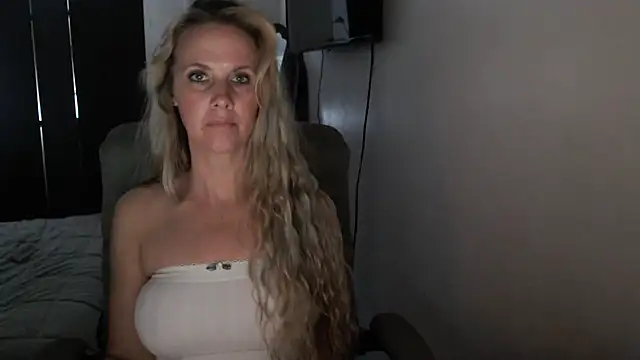 LoVe_On Chat XXX in diretta