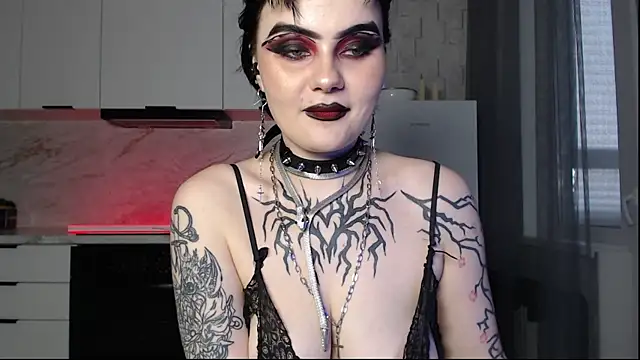 IntrigueYourDay Live XXX Chat