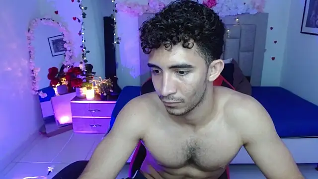 Caius_fox Webcam show