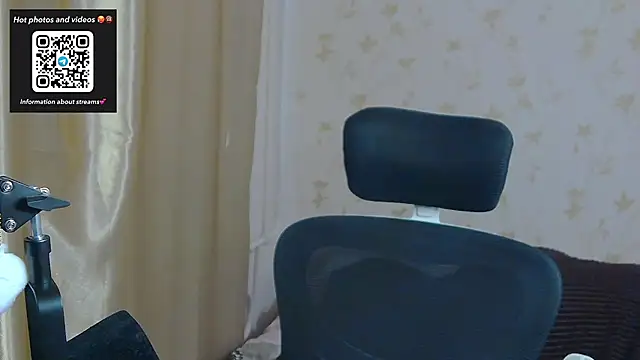 Pertunjukan Kamera Web nuar_x