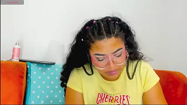 moana_taylor: онлайн-секс-чат