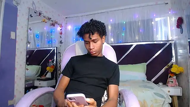 عرض كام Santy_bigcock_01