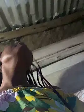 Dellah27 Live XXX-Chat