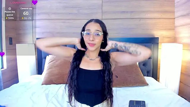 Roseaurora 라이브 XXX 채팅