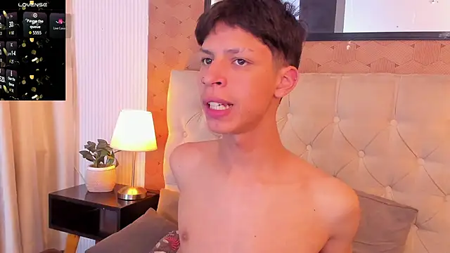 Ethan_qop – webcam-show