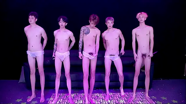 Pokazy przed kamerką – Gayboy-000001