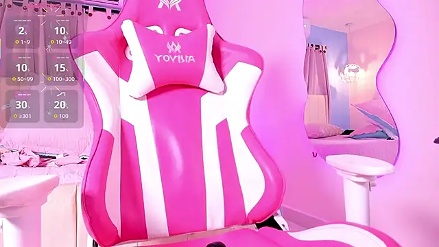 XXX chat uživo modela LOU_22_