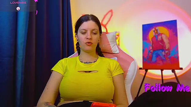 Ann_mikela Adlı Modelin Canlı XXX Sohbeti