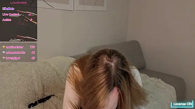 HelenMartines Live XXX-Chat