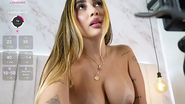 Show de Annyy_Rosse na webcam