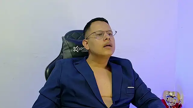 LiamVidal 在線直播表演