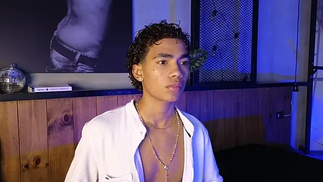 AlanCutee Chat XXX in diretta