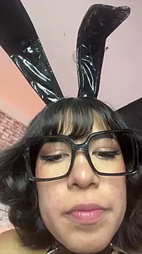 Liana_Fem_ 即時 XXX 聊天