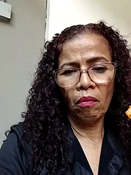 Chat +18 de Merybeks ao vivo