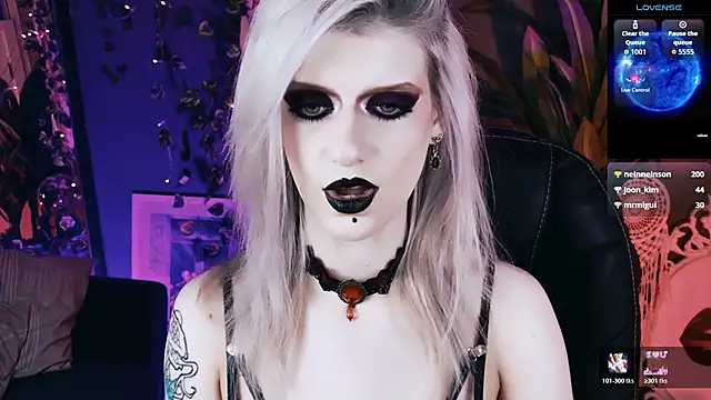 Noah_ElmerX: онлайн-секс-чат