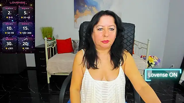 Chatroom XXX en direct de Julia_Dean