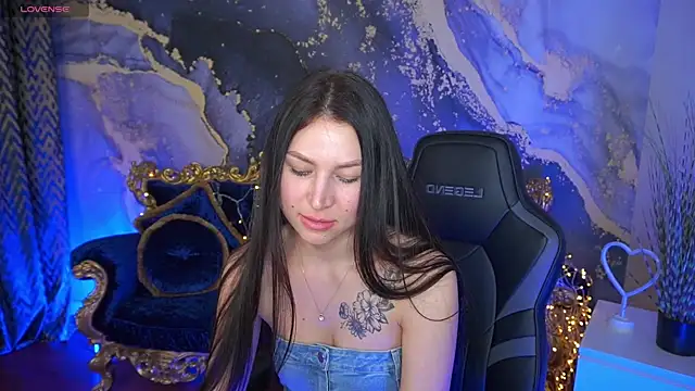 Chat +18 de EliseVelour ao vivo