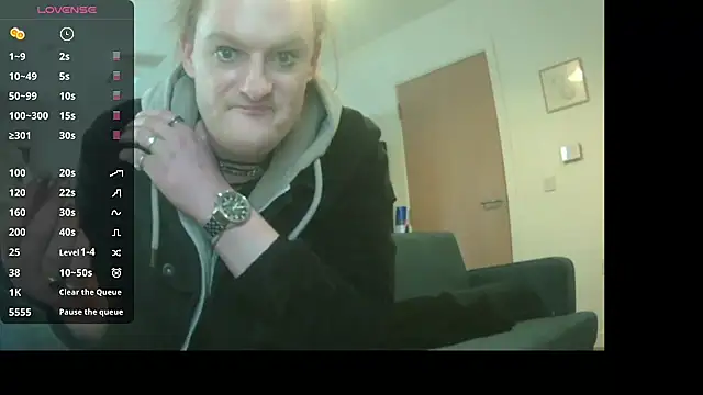 Ava-Maxie ওয়েবক্যাম শো