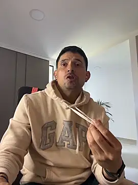 TroyeSavage 웹캠 쇼