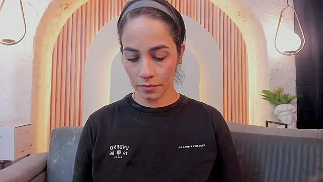 violet_scott_n Live XXX chat