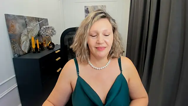 NinaStarle – Live XXX-chat