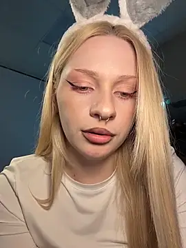 DayaFoxyn Webbikameraesitys