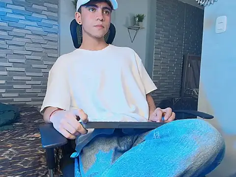 Brax_Valencia's Live XXX Chat