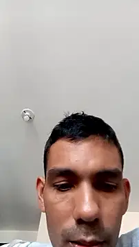 Chat XXX en directo de JohanyLatino