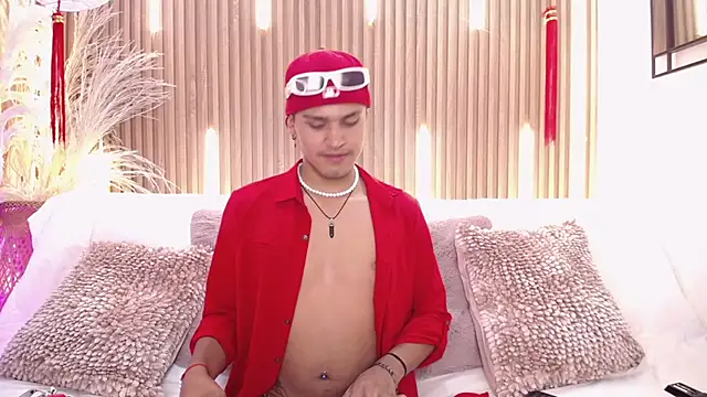 Ikaika_Kalani Webcamshow