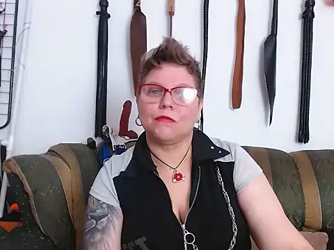 Leah_R's Live XXX Chat