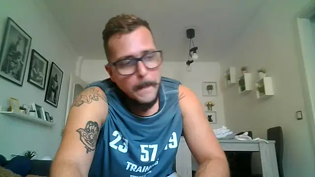 yanick931n Webbikameraesitys