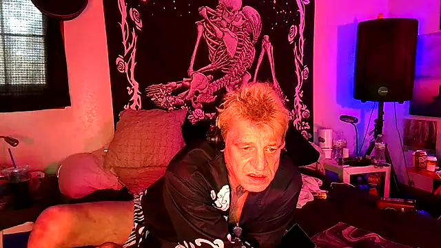 whitehole4bbc252 Webcamshow