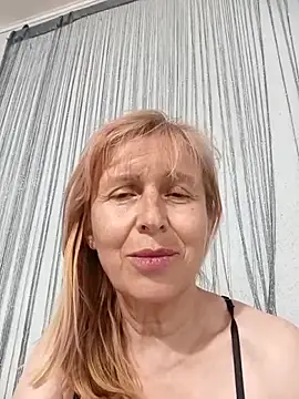 TrinaAdair's Live XXX Chat