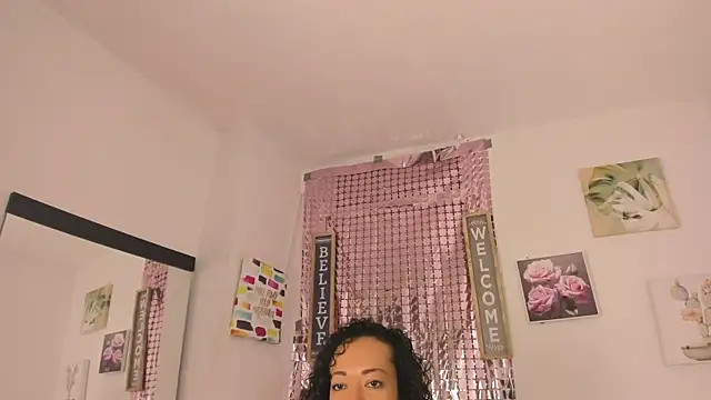 AnaDalila_Latina's Live XXX Chat