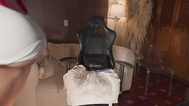 Chatroom XXX en direct de KateOwens