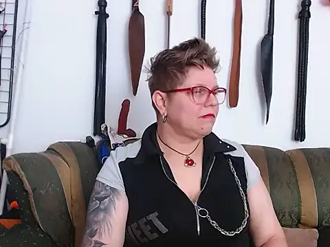 Leah_RのライブXXXチャット