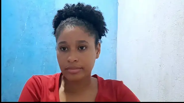 Chat XXX en directo de MadelynStamant