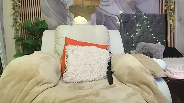 concubine Live XXX Chat