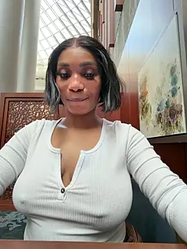 ___Nessa's Live XXX Chat