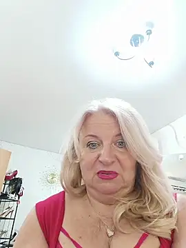 AvrilMillers Chat XXX live