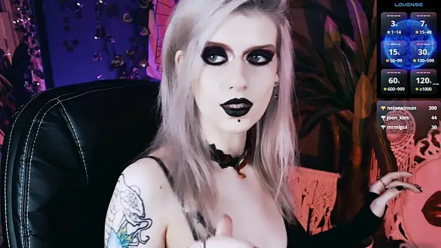 Noah_ElmerX's Live XXX Chat