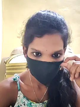 ramyasri-'s Live XXX Chat