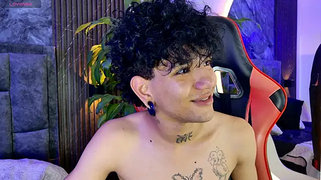 Chat XXX ao vivo de noah_travis