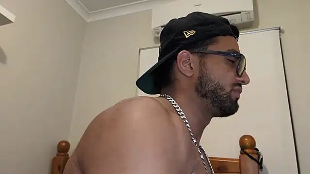 robin103666 Chat XXX live