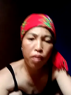 NIANIAKUTE 现场XXX聊天