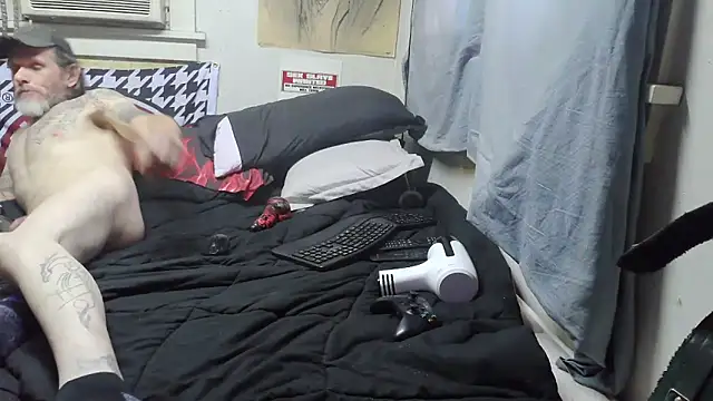 Chat +18 de Spotless_Load ao vivo