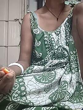 Chat XXX en directo de Sweet-runi