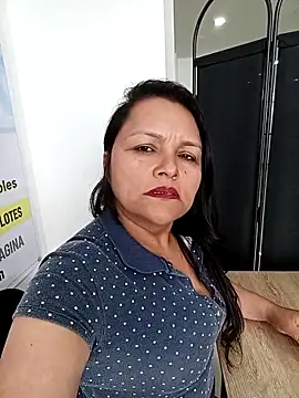 Any-77: απευθείας συνομιλία ΧΧΧ